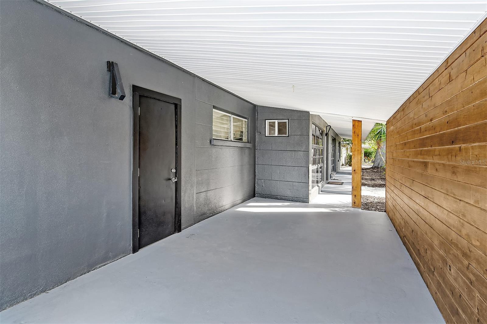 SOUTH GATE - Residential