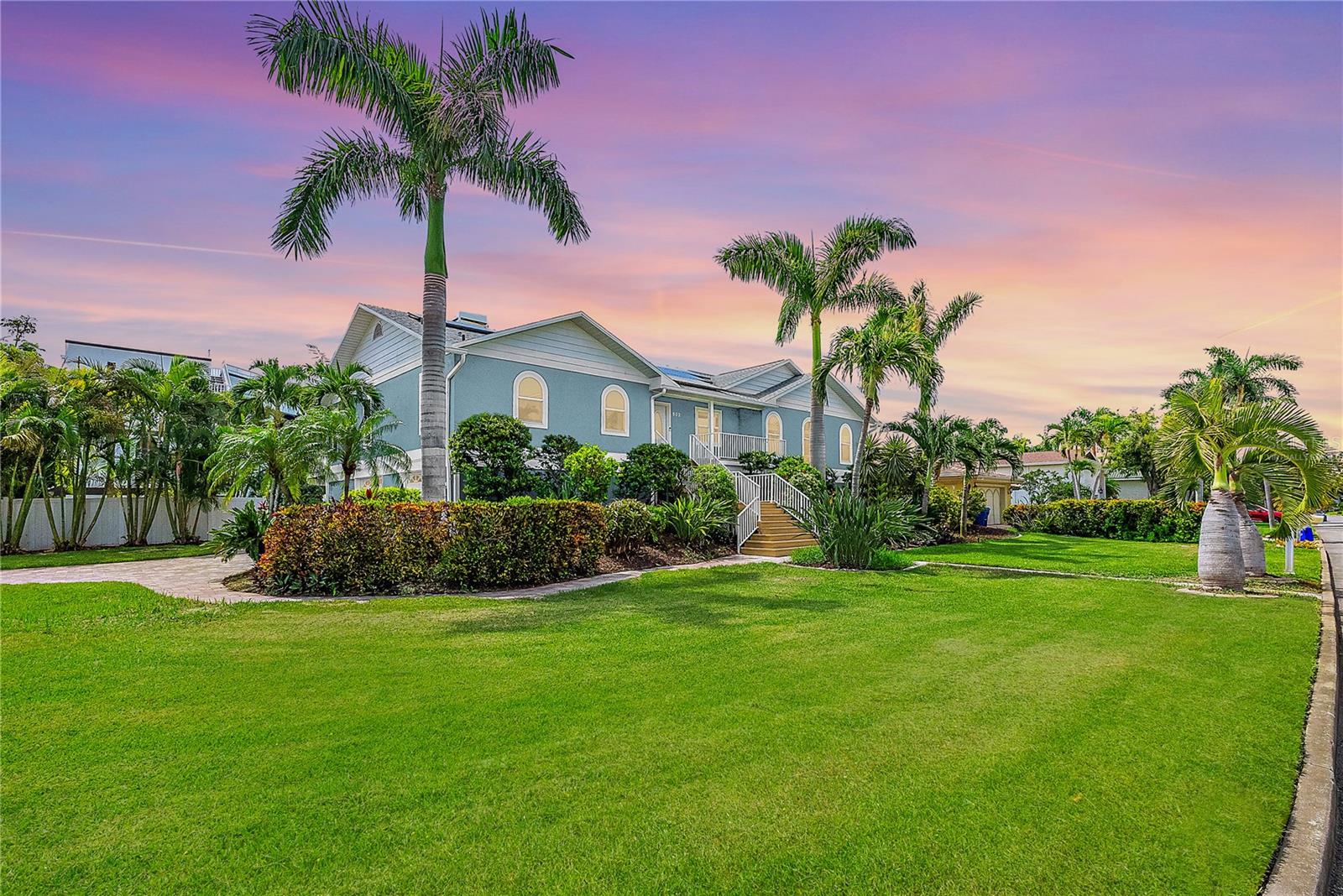 TIERRA VERDE - Residential