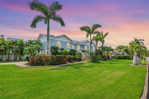 803 3RD AVENUE S TIERRA VERDE FL 33715