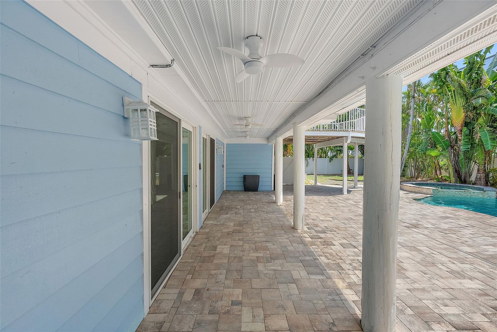 TIERRA VERDE - Residential