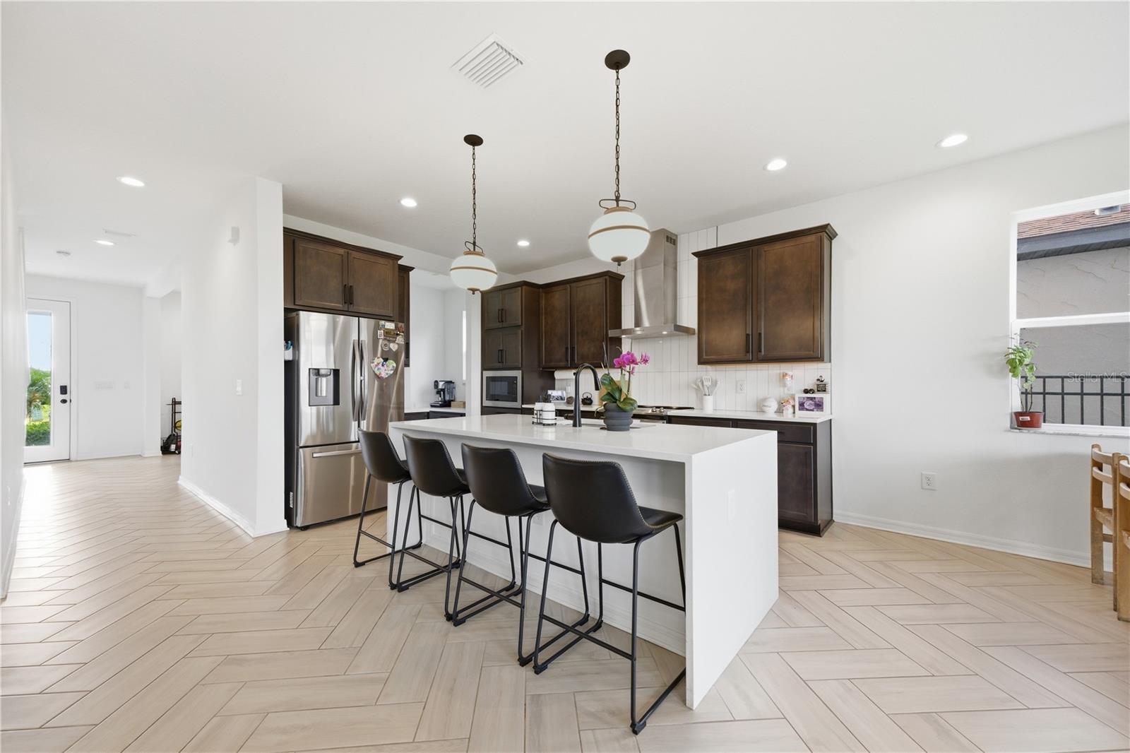 ISLES AT BAYVIEW PH I SUBPH A & B - Residential Lease