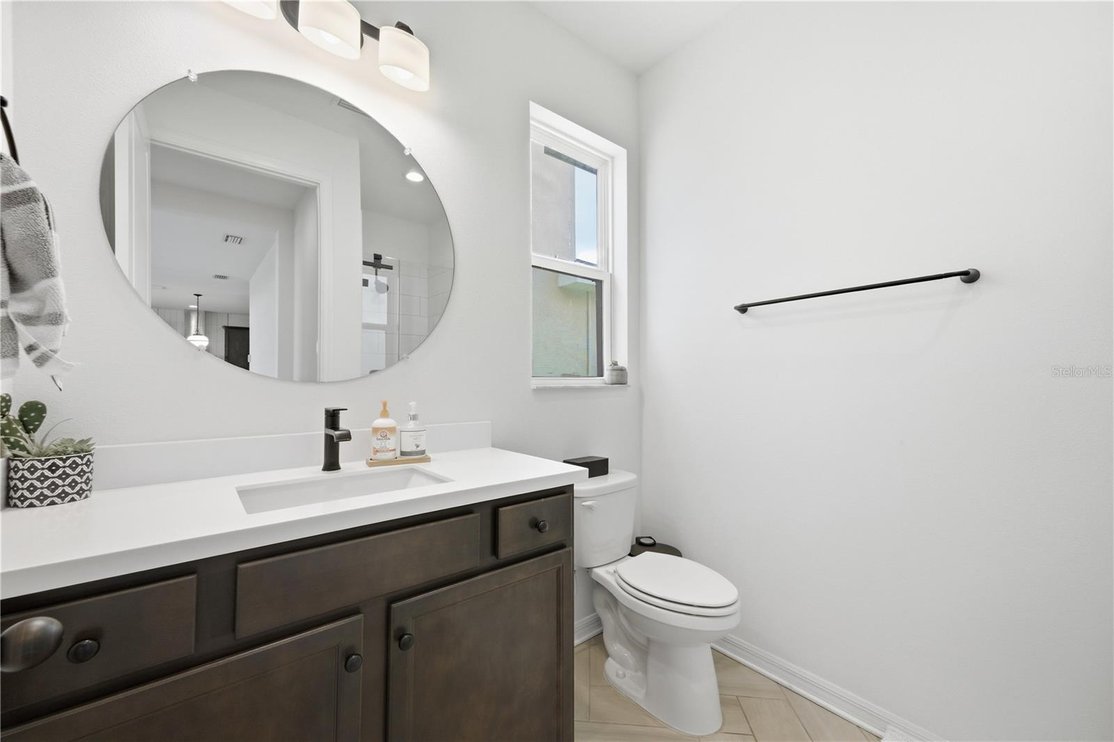 ISLES AT BAYVIEW PH I SUBPH A & B - Residential Lease