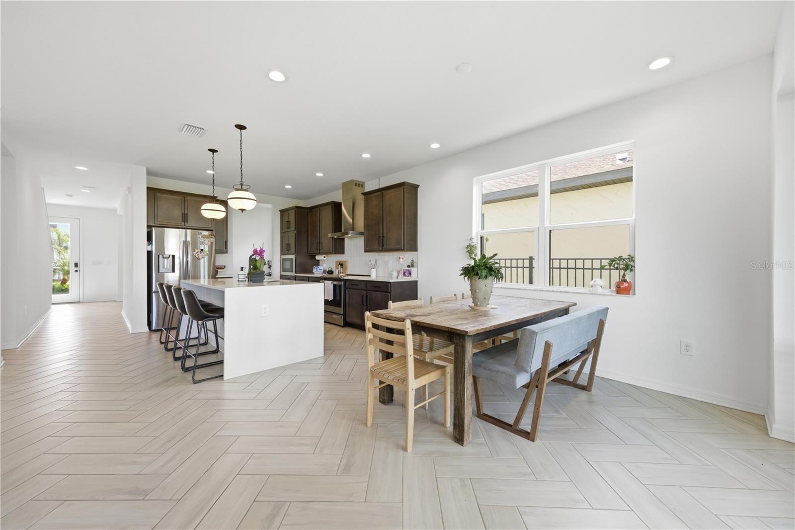 ISLES AT BAYVIEW PH I SUBPH A & B - Residential Lease