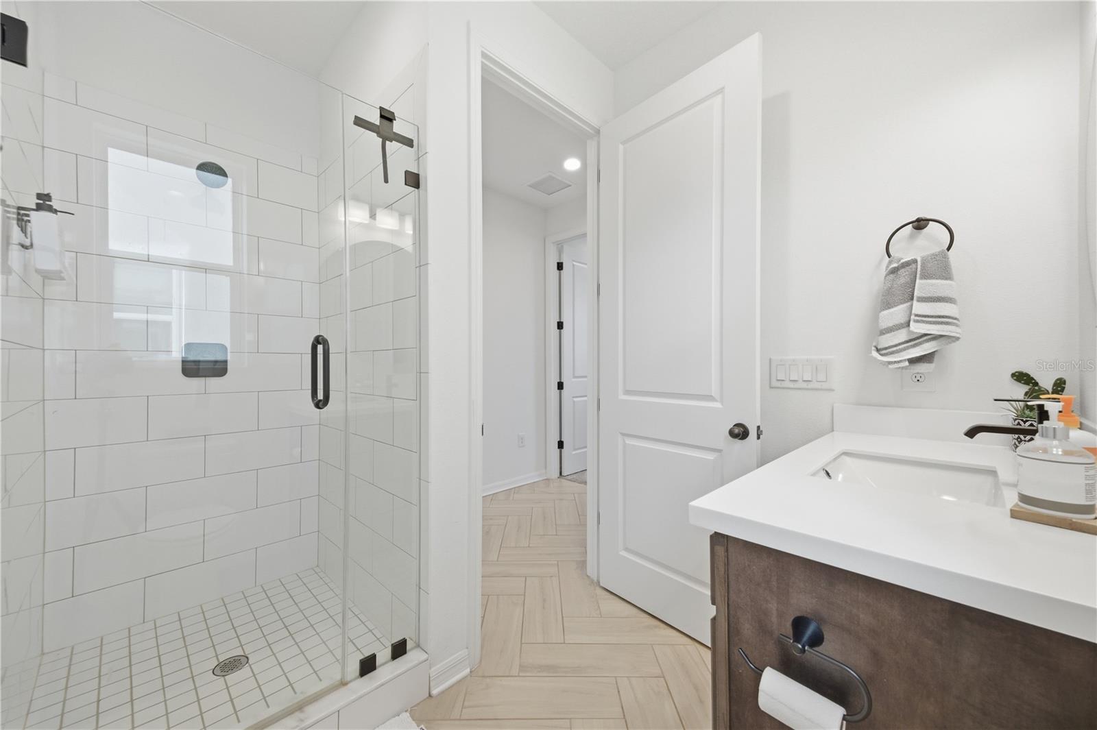 ISLES AT BAYVIEW PH I SUBPH A & B - Residential Lease