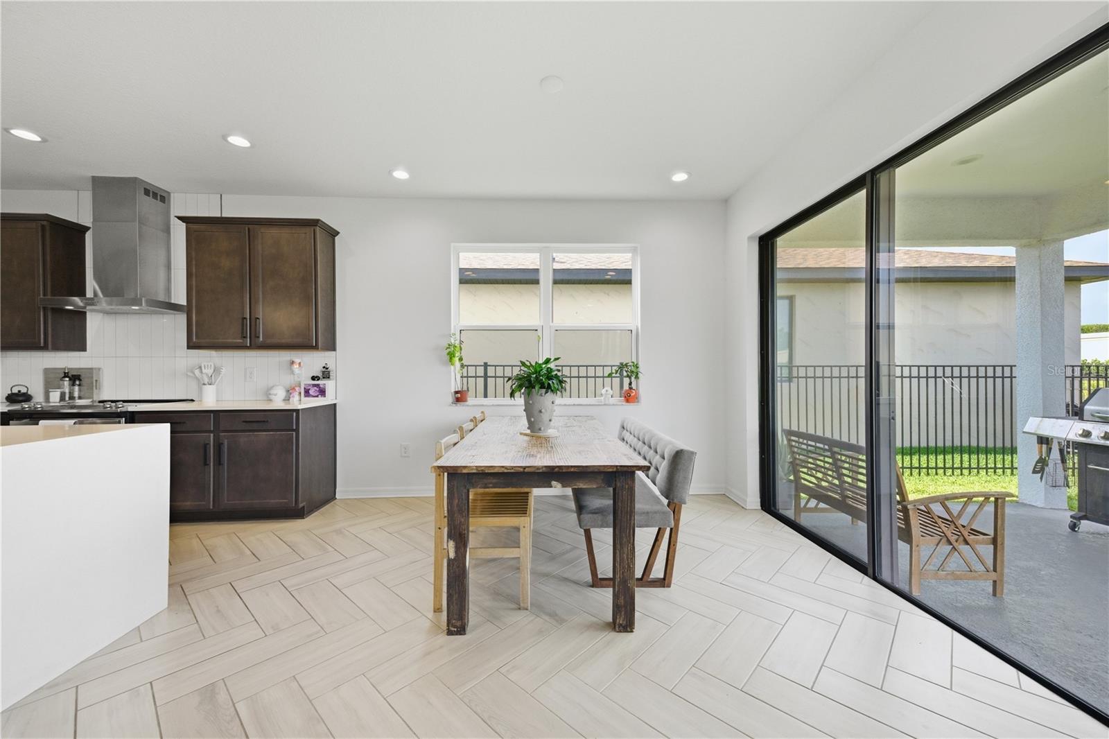 ISLES AT BAYVIEW PH I SUBPH A & B - Residential Lease