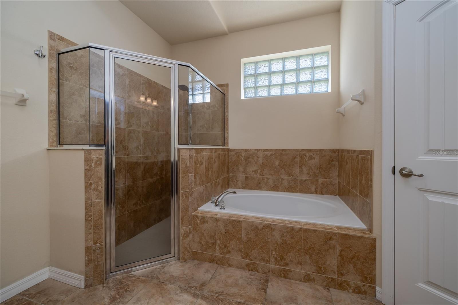 HALIFAX PLANTATION UN II - Residential