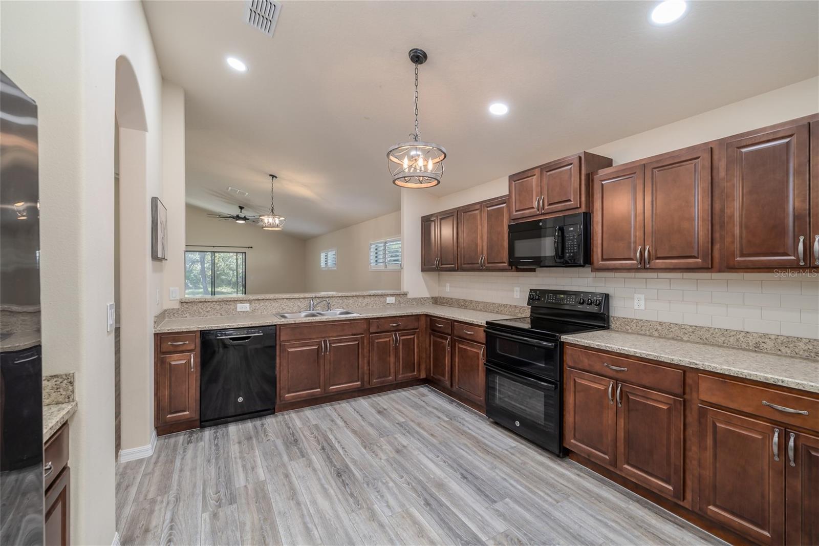 HALIFAX PLANTATION UN II - Residential