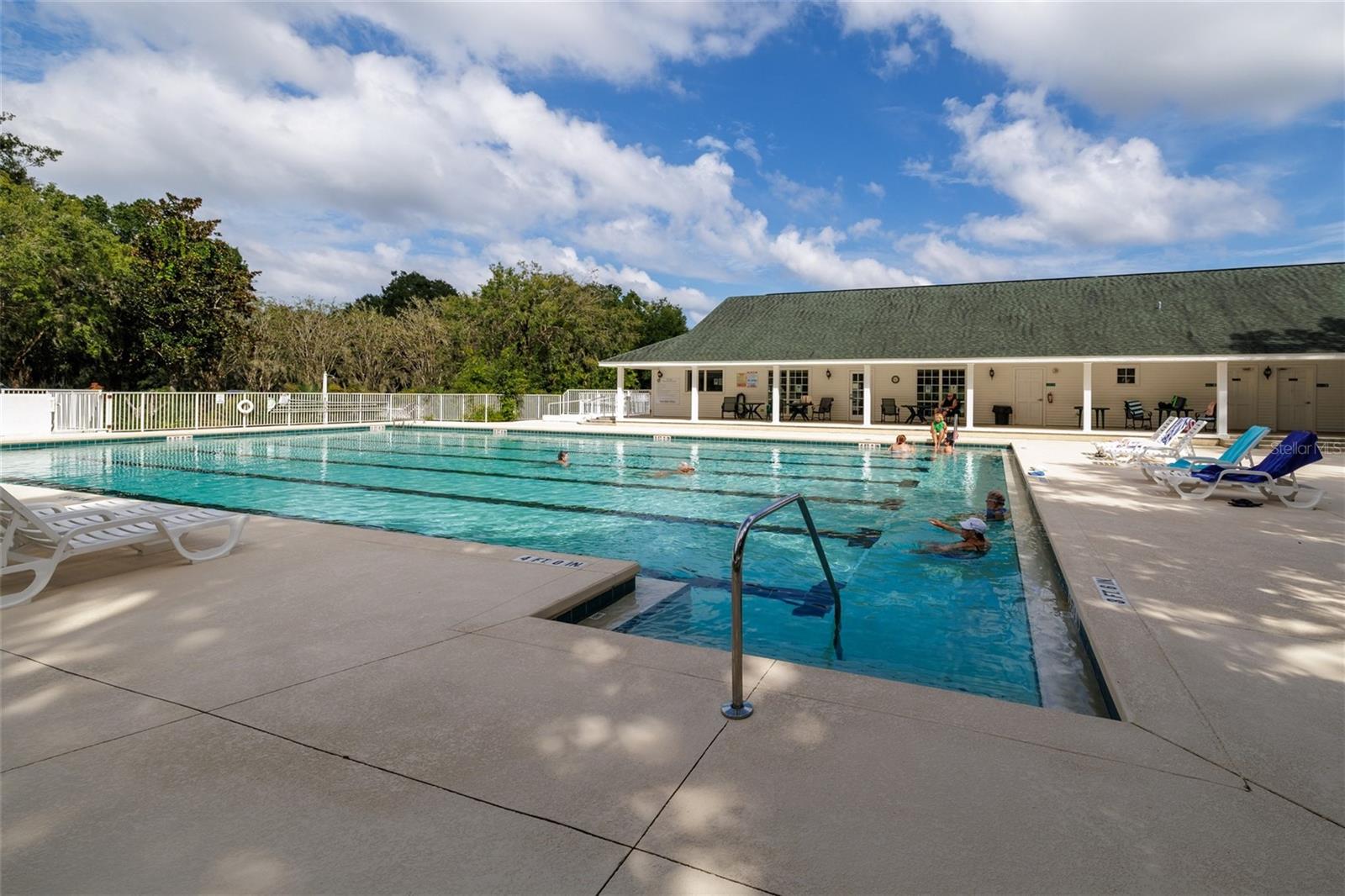 HALIFAX PLANTATION UN II - Residential