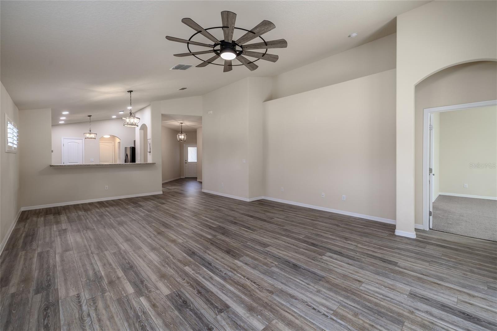 HALIFAX PLANTATION UN II - Residential