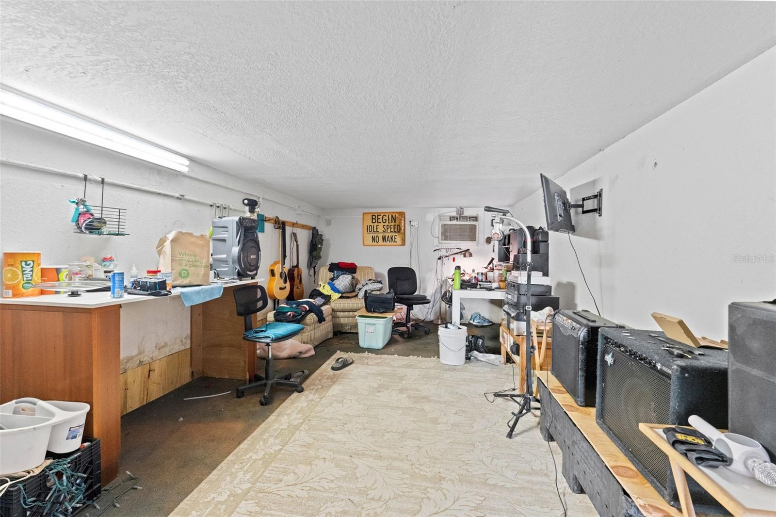 PINE KNOLL - Commercial Sale