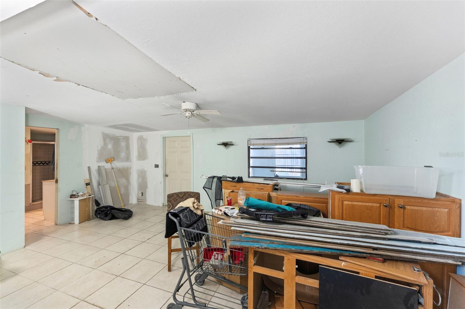 PINE KNOLL - Commercial Sale