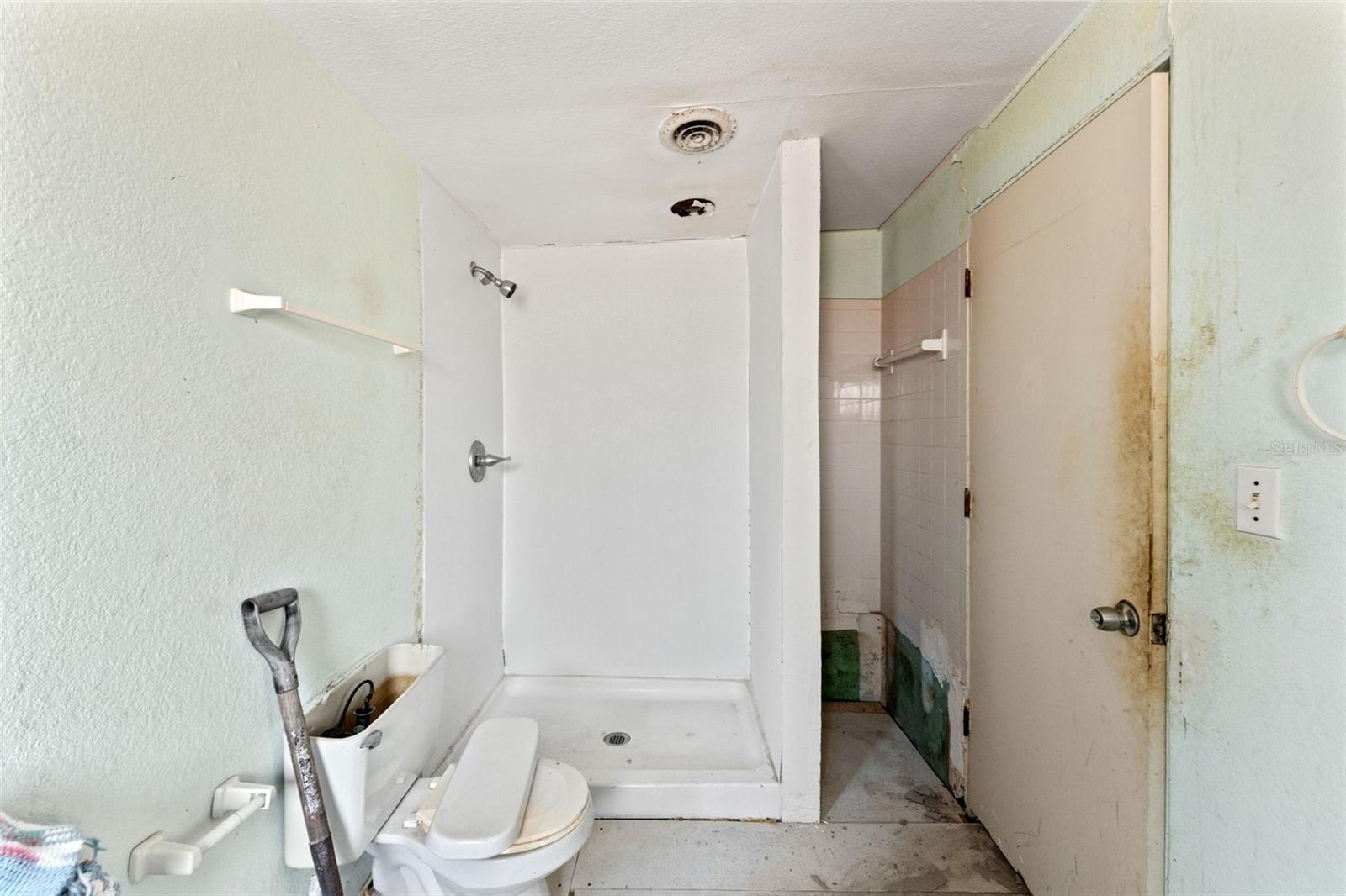 PINE KNOLL - Commercial Sale