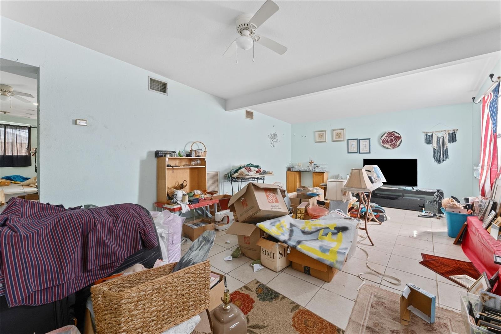 PINE KNOLL - Commercial Sale