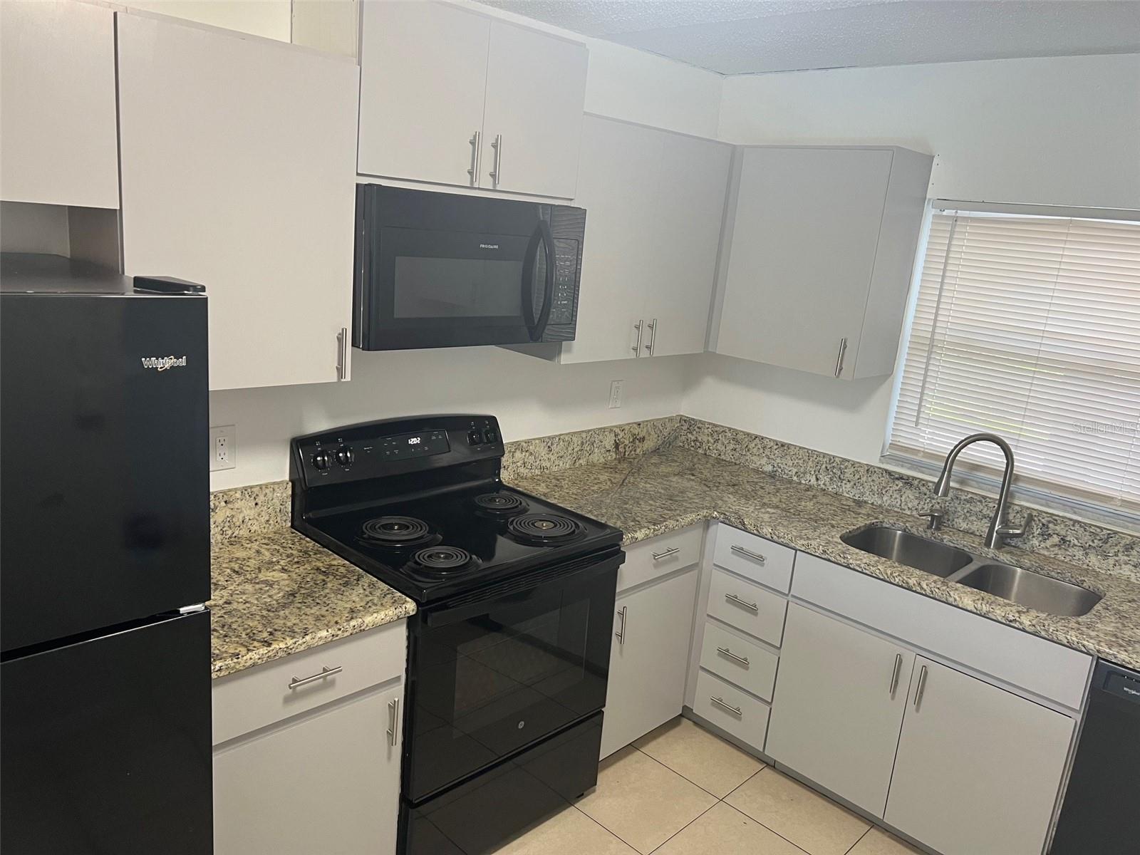 2860 SOMERSET PARK DRIVE 202
