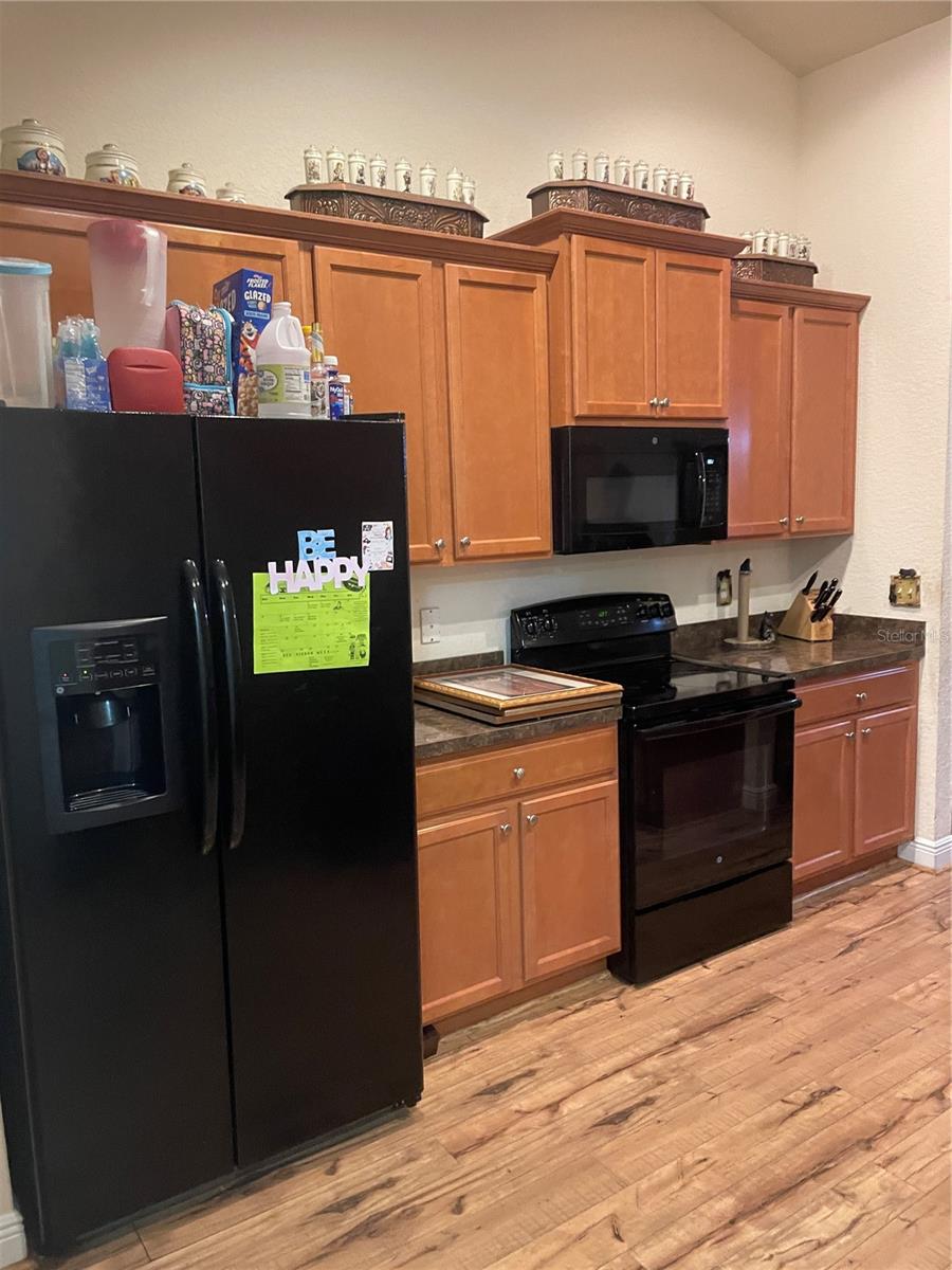 COBBLESTONE NORTH - Residential