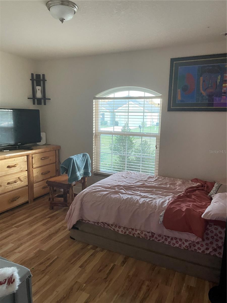 COBBLESTONE NORTH - Residential