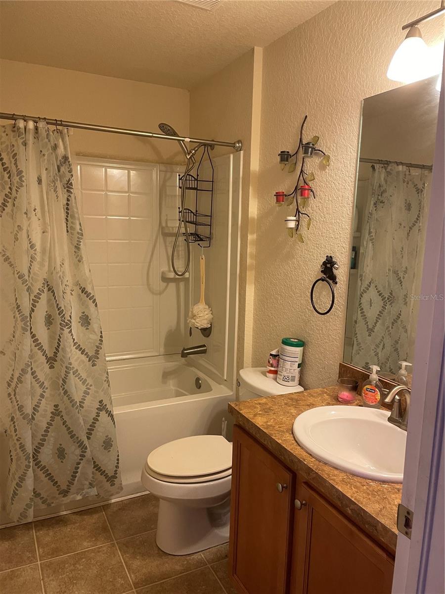 COBBLESTONE NORTH - Residential