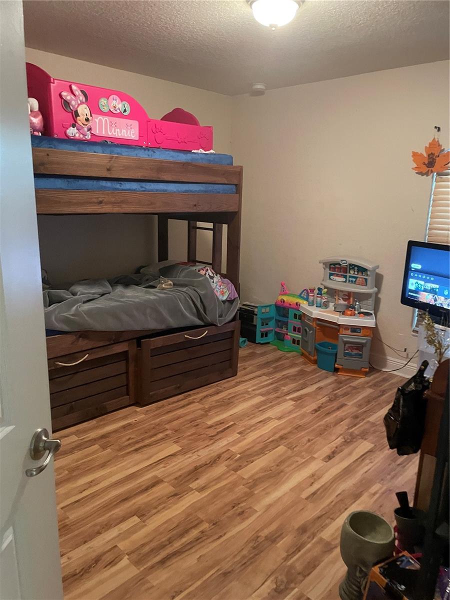 COBBLESTONE NORTH - Residential