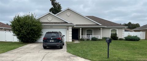 Photo of 3883 SE 99th Street, Belleview, FL 34420 (MLS # O6357749)