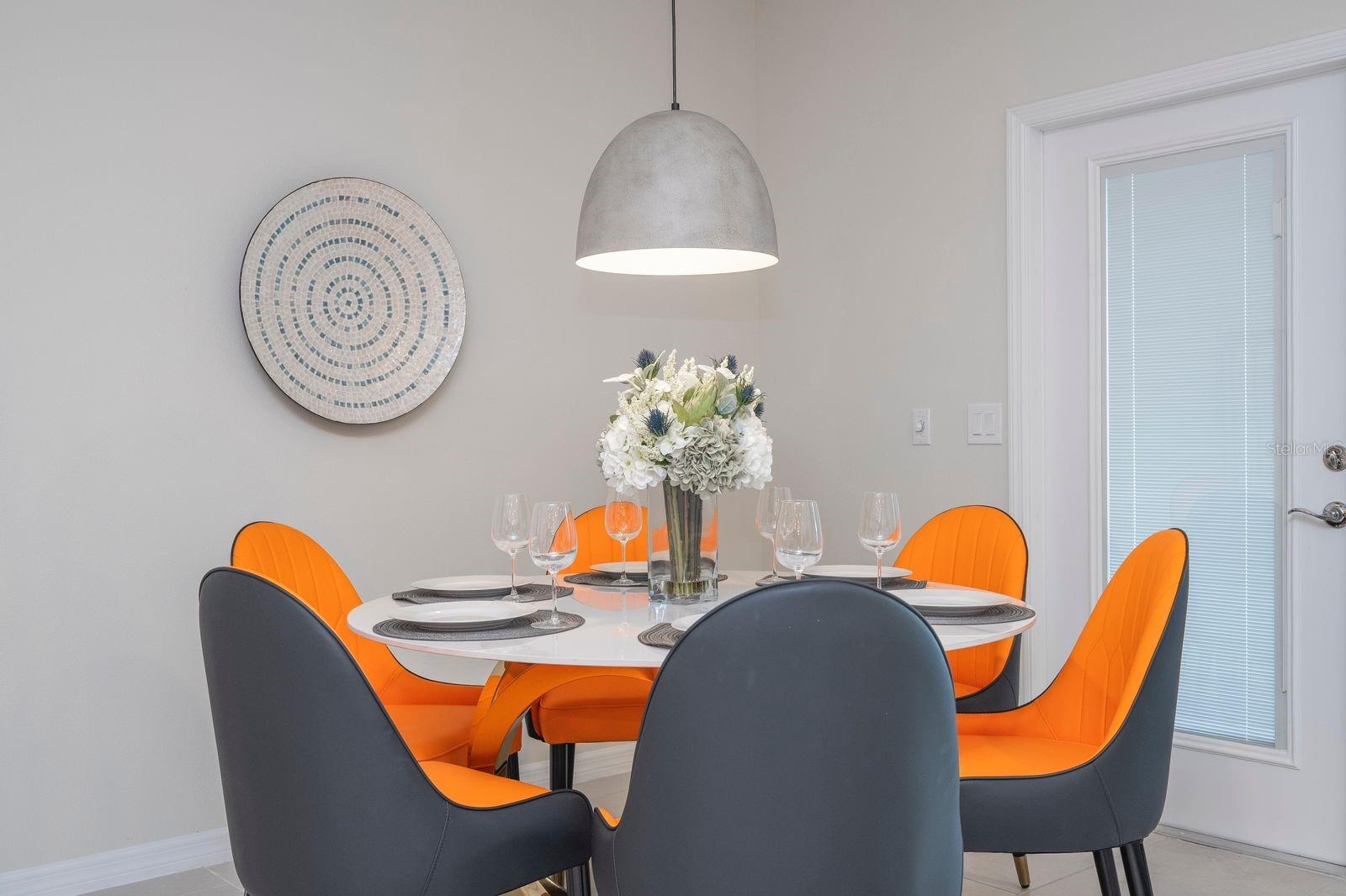 WINDSOR ISLAND RESIDENCE PH 3 - Residential