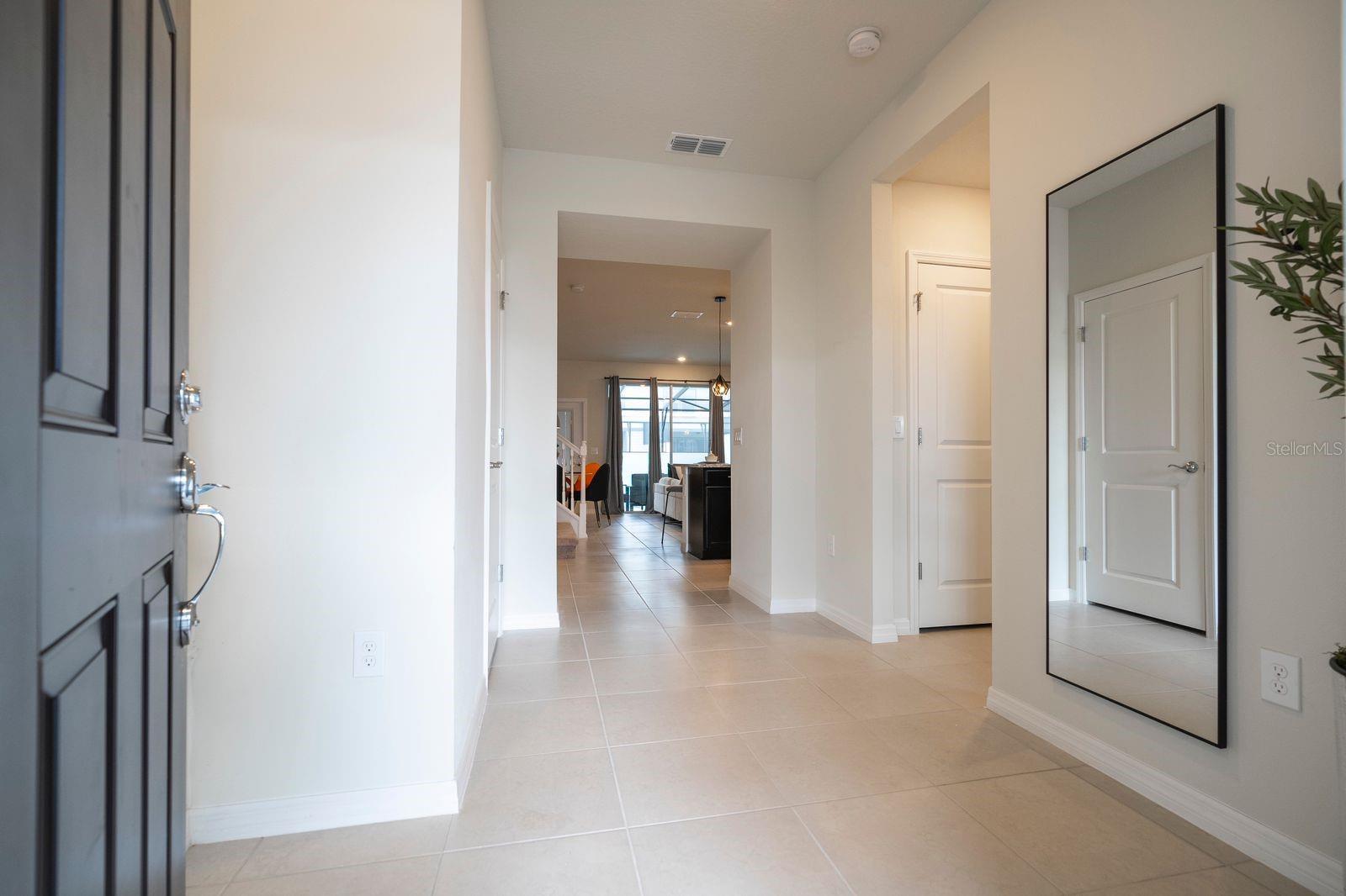 WINDSOR ISLAND RESIDENCE PH 3 - Residential