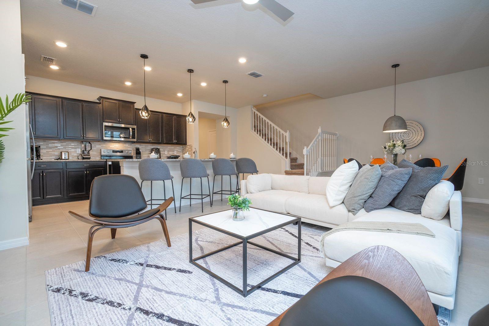 WINDSOR ISLAND RESIDENCE PH 3 - Residential