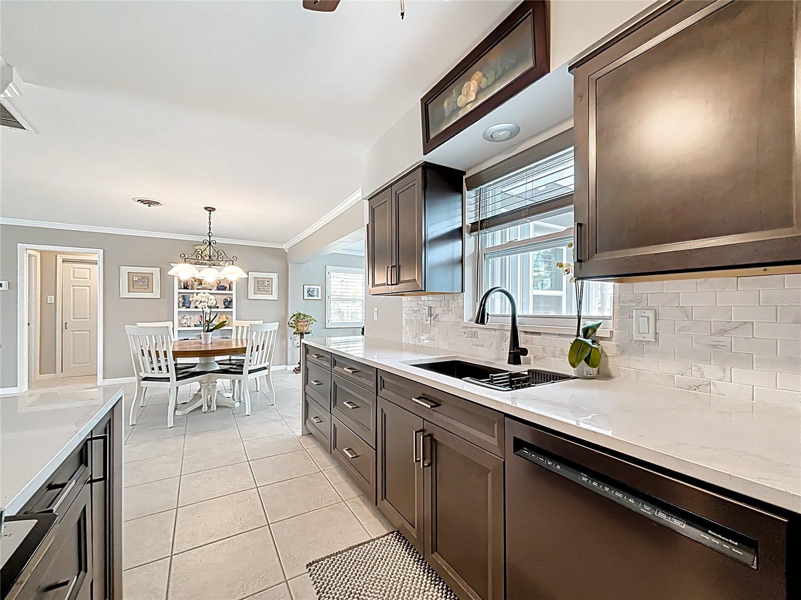 PALM POINT - Residential