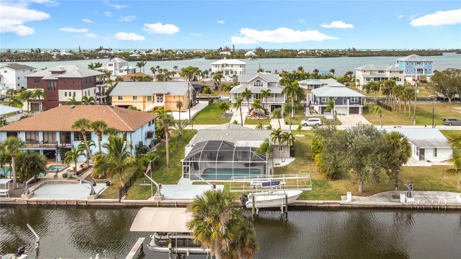 PALM POINT - Residential