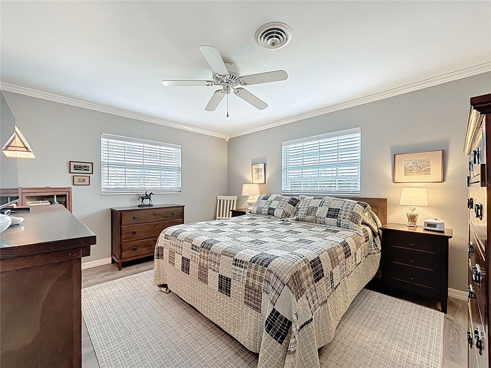 PALM POINT - Residential