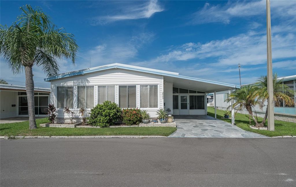 Photo of 2045 Kona Drive, Holiday, FL 34691 (MLS # TB8424801)