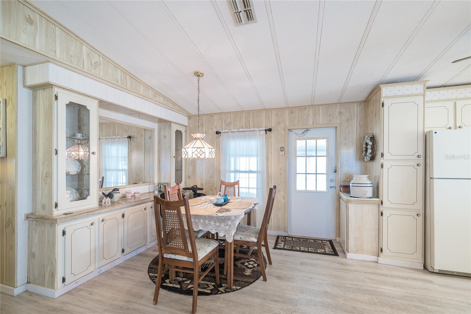 LAKE CONLEY MHP - Residential