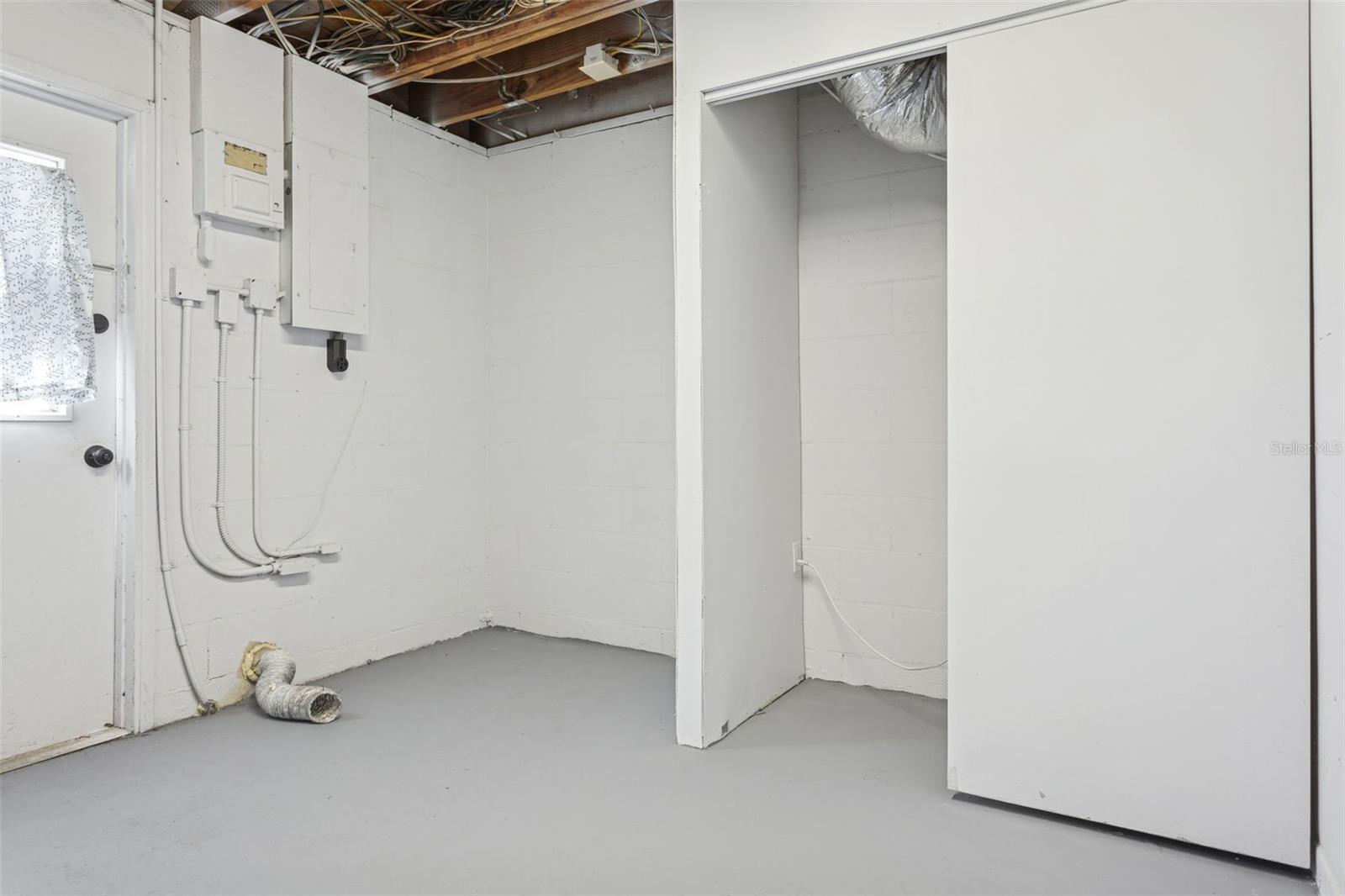 BUFFALO ESTATES UNIT 3 - Residential