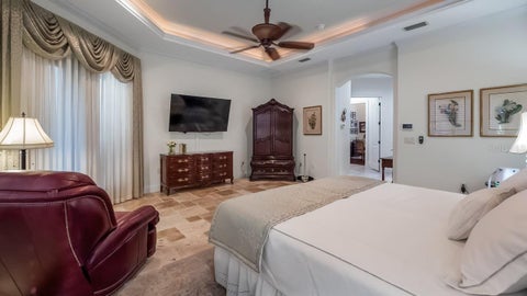 Tiny photo for 9524 San Fernando Court, Howey In The Hills, FL 34737 (MLS # G5119350)