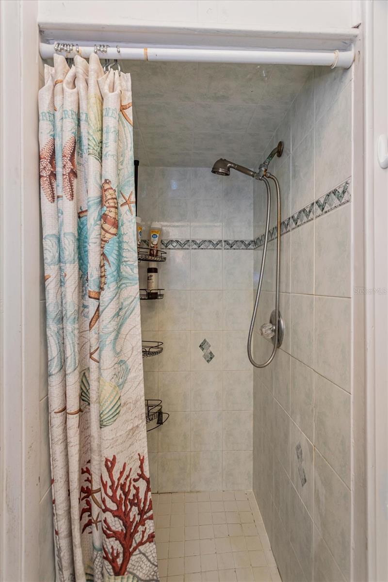 PLANTATION ESTATES UNIT 03 - Residential