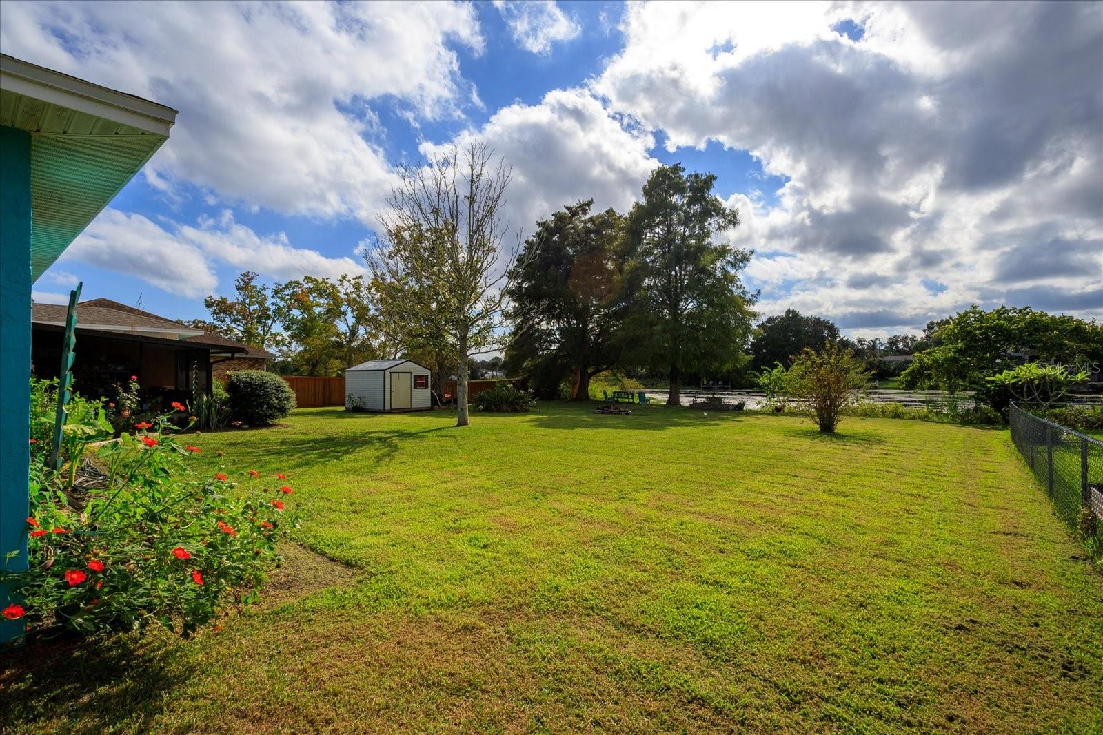 PLANTATION ESTATES UNIT 03 - Residential