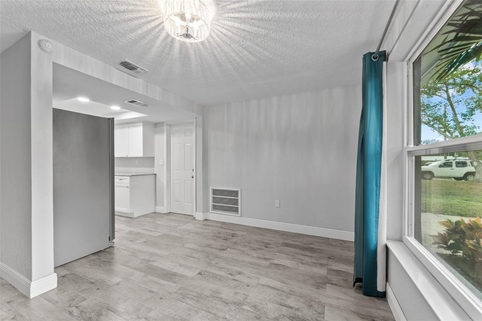 BEACON SQUARE - Residential