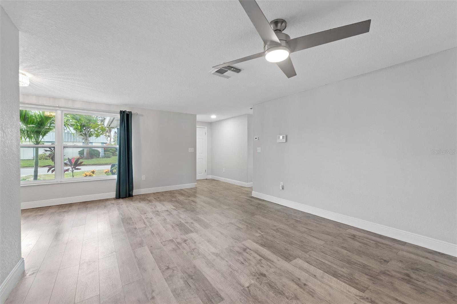 BEACON SQUARE - Residential