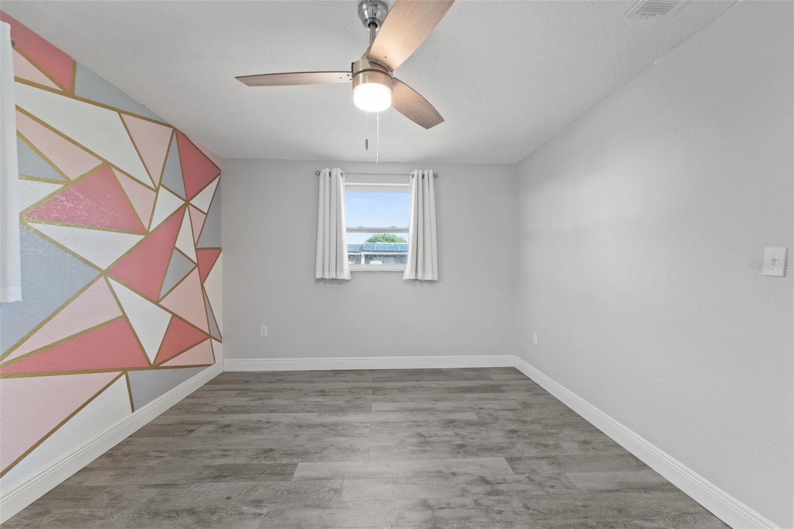 BEACON SQUARE - Residential