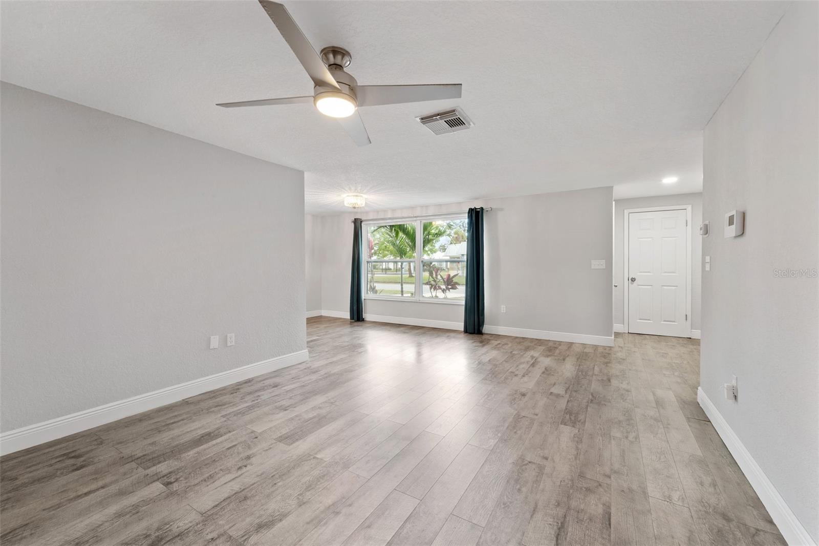 BEACON SQUARE - Residential