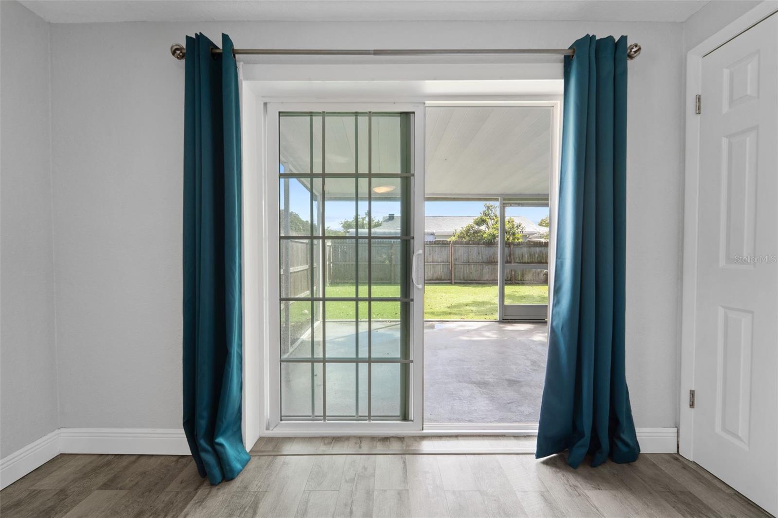 BEACON SQUARE - Residential