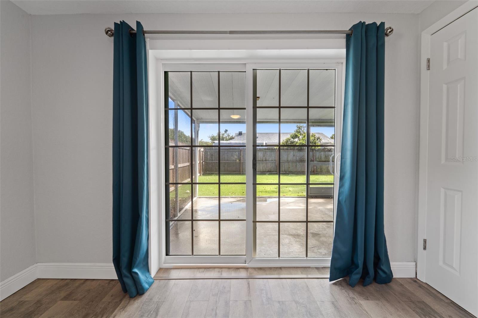 BEACON SQUARE - Residential