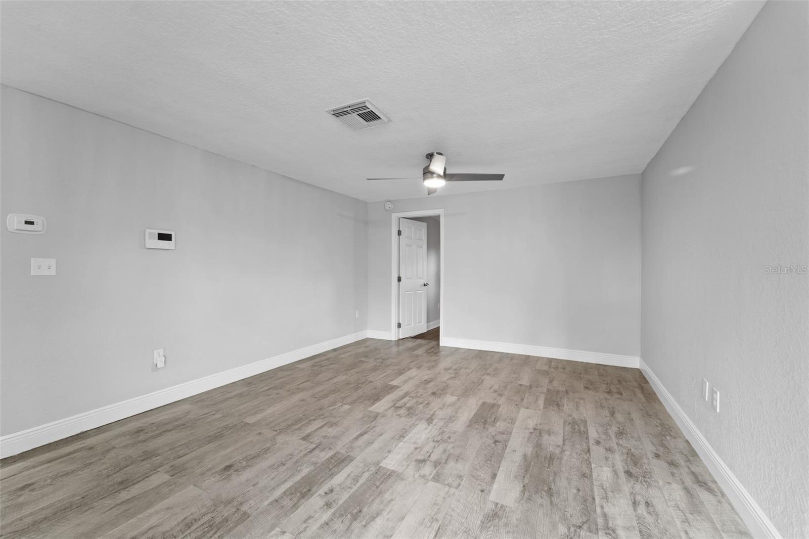 BEACON SQUARE - Residential