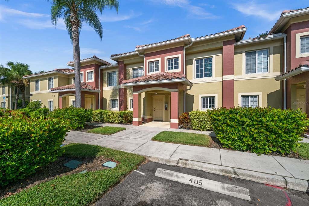 Photo of 9430 Ivy Brook Run #405, Fort Myers, FL 33913 (MLS # TB8535436)
