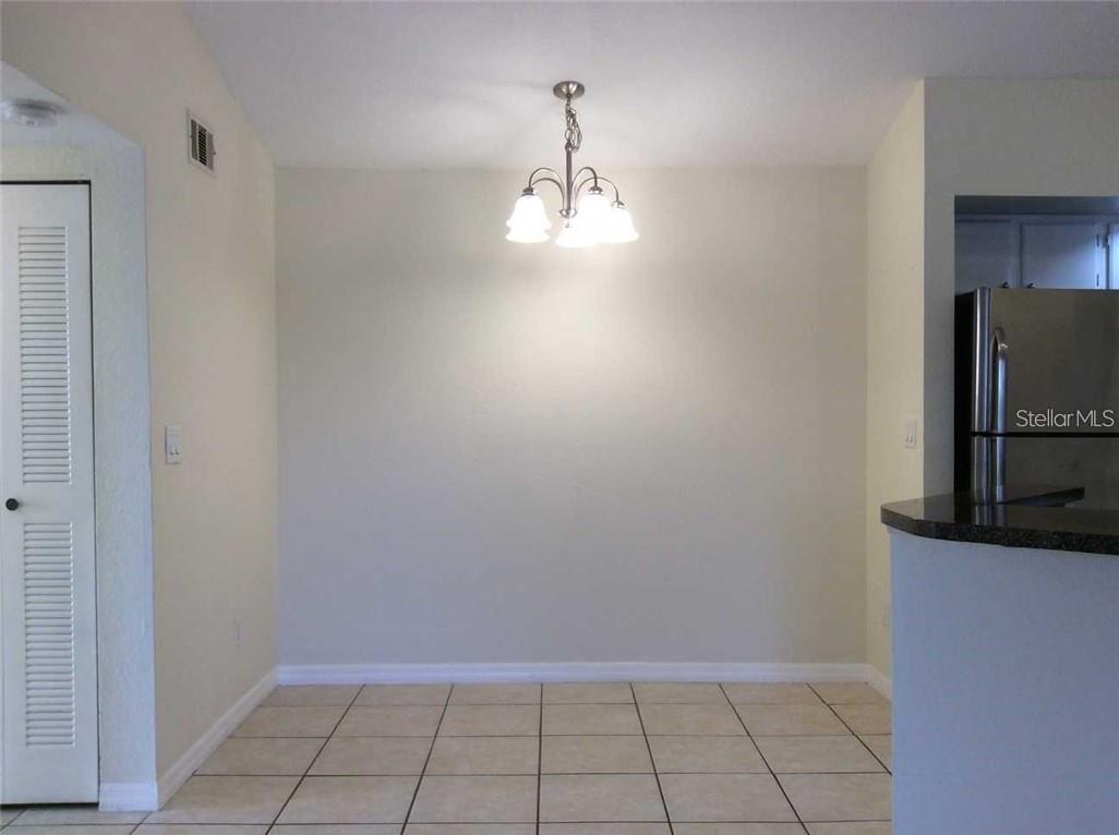 VENETIAN PLACE - Residential