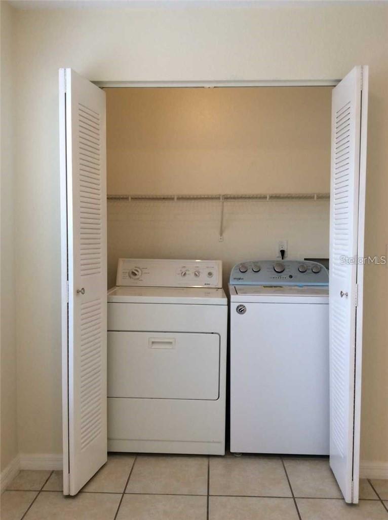 VENETIAN PLACE - Residential