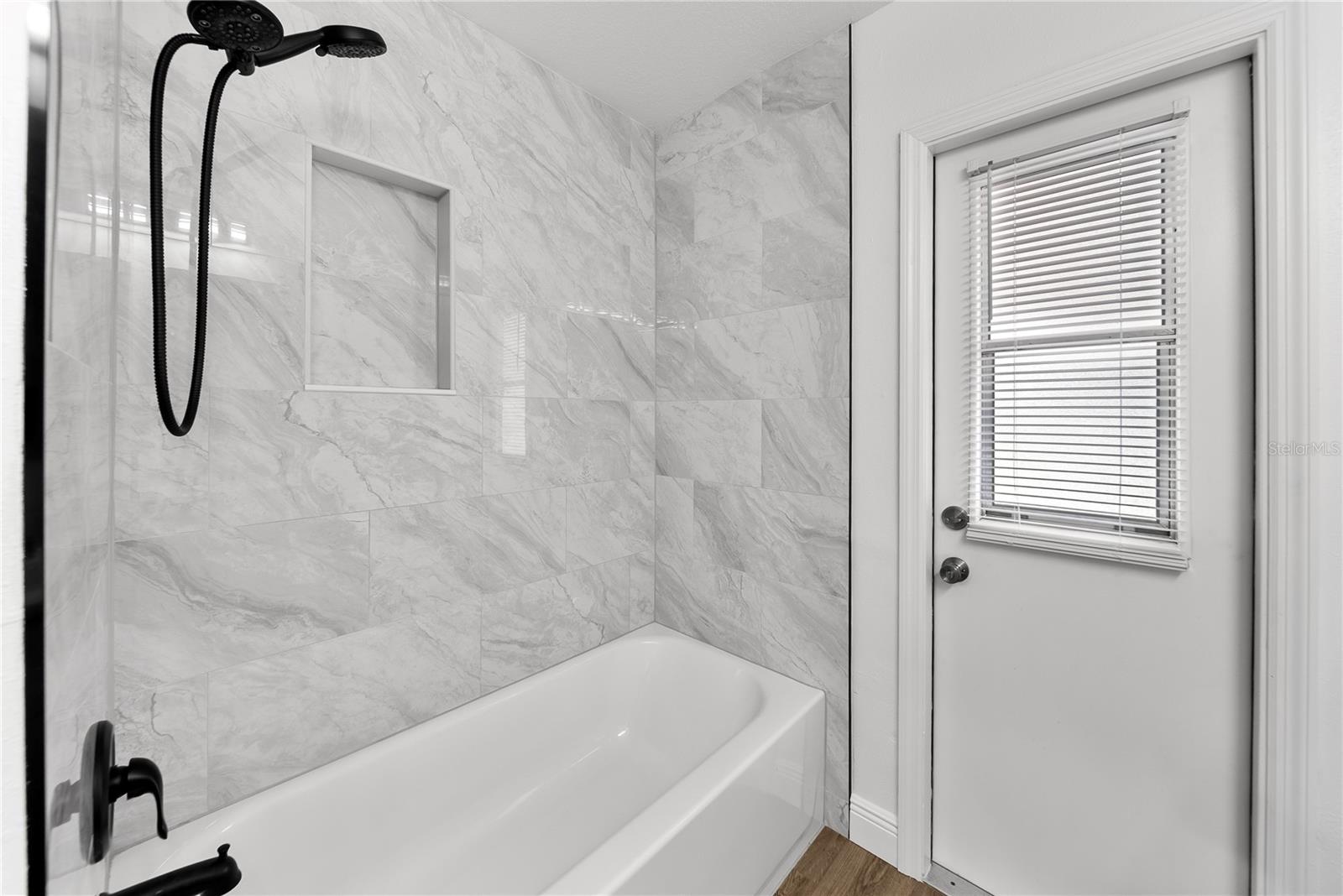 COVE AT LAKE MIRA - Residential