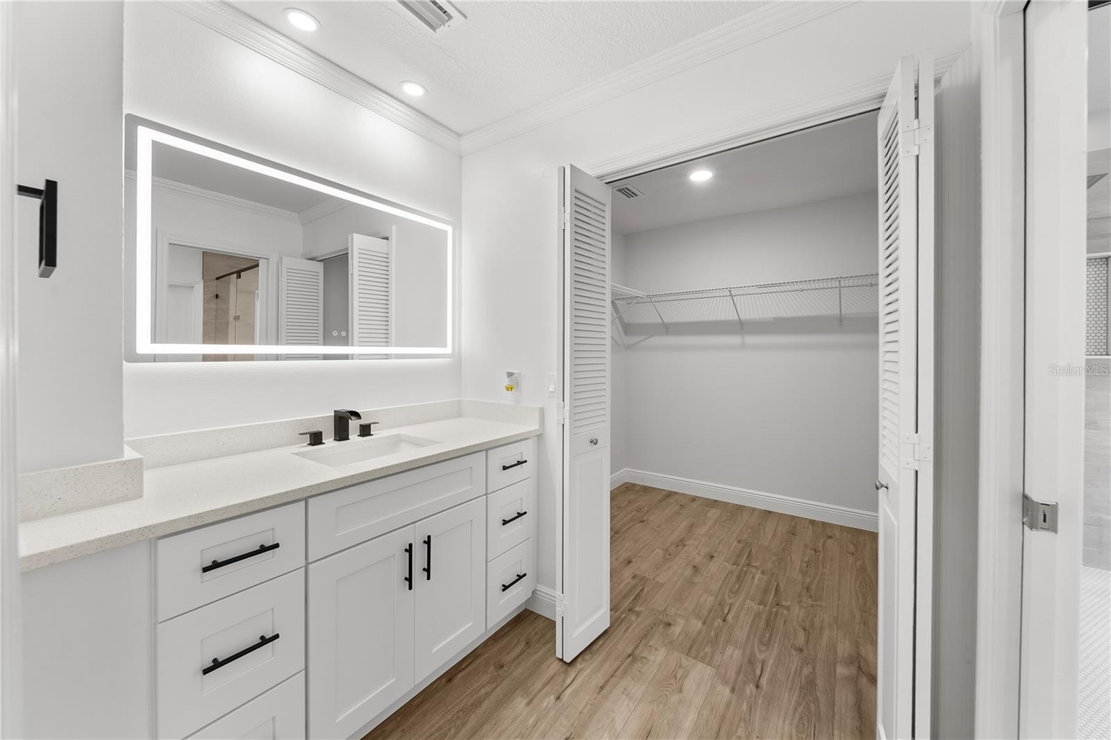 COVE AT LAKE MIRA - Residential