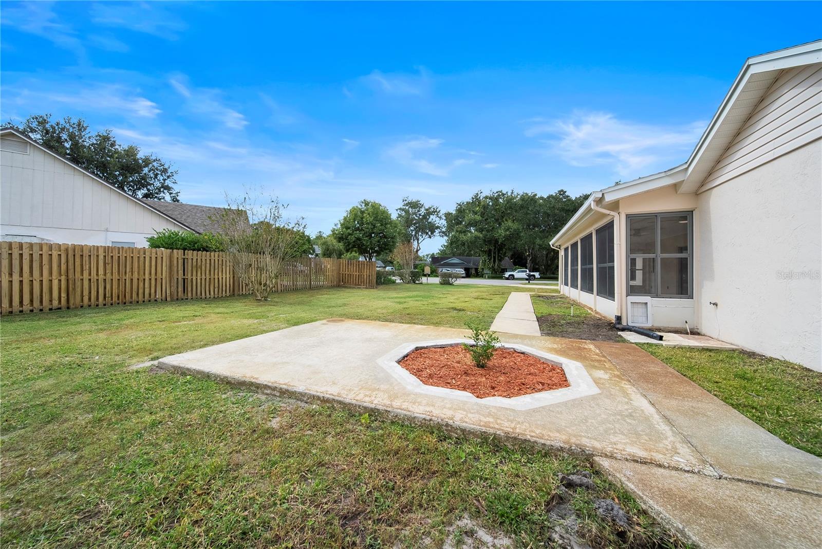 COVE AT LAKE MIRA - Residential