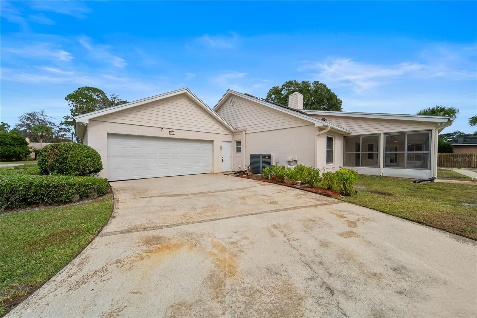 COVE AT LAKE MIRA - Residential