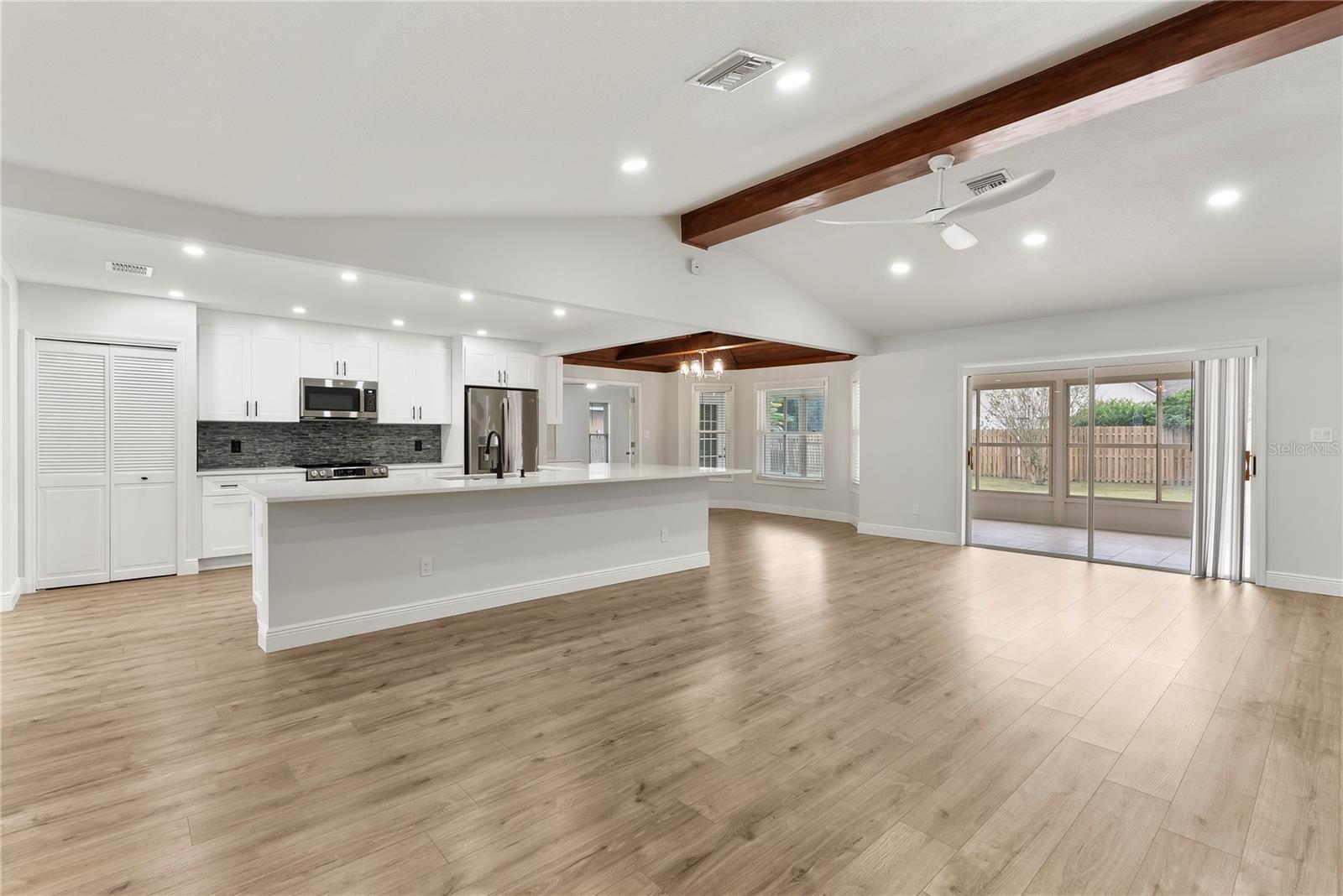 COVE AT LAKE MIRA - Residential